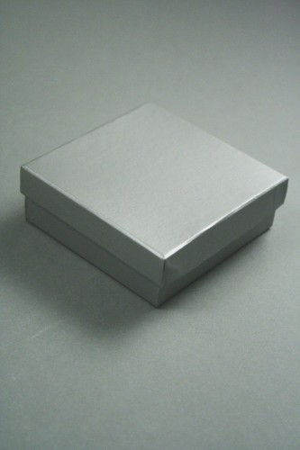 Silver Matt Finish Giftbox. Approx Size 9cm x 9cm x 3cm.