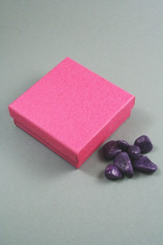 Fuchsia Pink Gift Box. Approx Size 9cm x 9cm x 3cm. Black Flock Pad Inner with Two Corner Slits for a Chain and a Centre 40mm Slit.