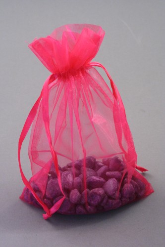 Fuchsia Pink Organza Bag. Approx Size 22cm x 15cm