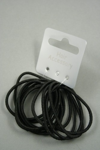 Narrow Small Black Elastics. Card of 12. 3cm Diameter.