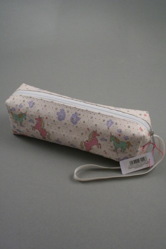 Unicorn Print Print Pencil Case with Zip. In 2 Colours. Approx Size 18cm x 6cm x 5cm