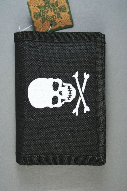 Boys Black Skull and Crossbones Wallet. 